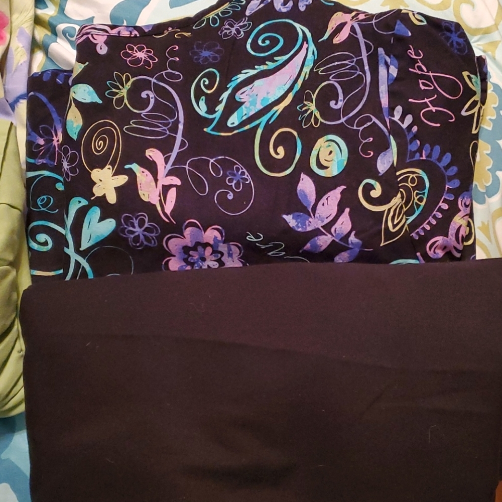 PLUS SIZE SCRUBS!!